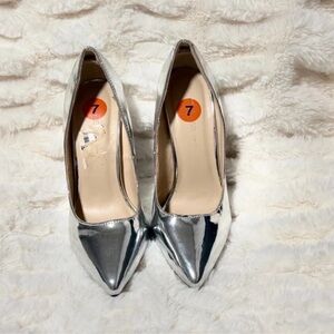 Wild Diva Metallic Silver Heels